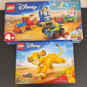 LEGO Disney Pixar Celebration Train & Lion King Set - Red, Blue, Yellow